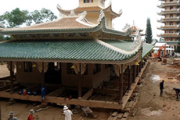 Thần đèn nước Việt - Dời chùa trên đỉnh núi Cấm