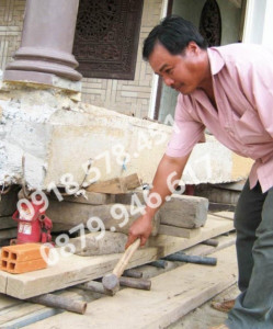 di doi chua van linh tai nui cam an giang nang hon 3000 tan xoay 180 do xe ngang 20m 2